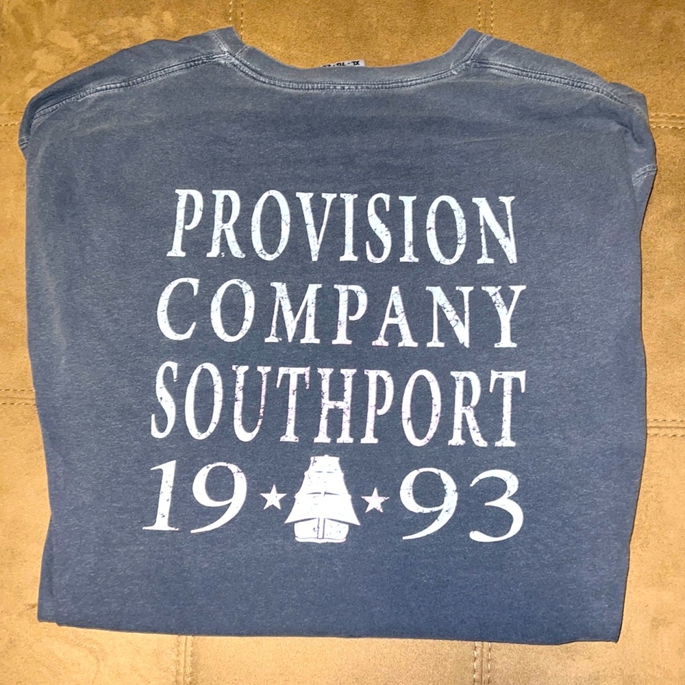Vintage men’s XL Southport “Provision Company” t shirt